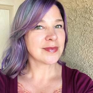 Meet your Posher, Chrissy